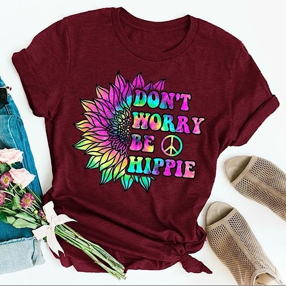 Tops - 🔥Don’t Worry Be Hippie red tshirt